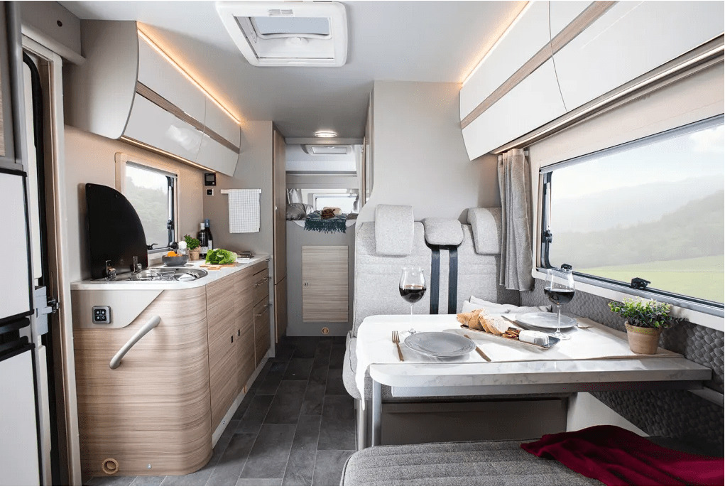 resized_camper-picture-60947-540938