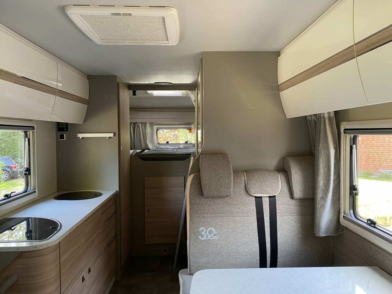 resized_camper-picture-60947-541468